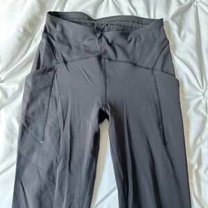 Black Lululemon Pocket Leggings